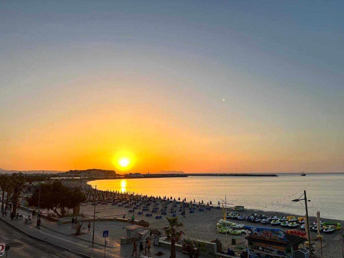 La Vie En Mer Apartments Rethymno  Bagian luar foto